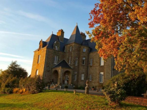 Château de Montbrault